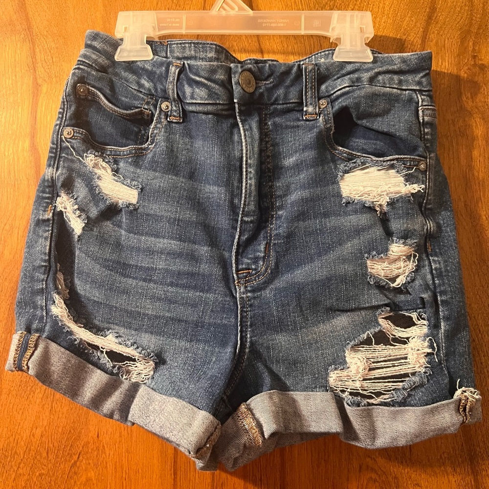America Eagle Distressed Cuffed Shorts-Size 12